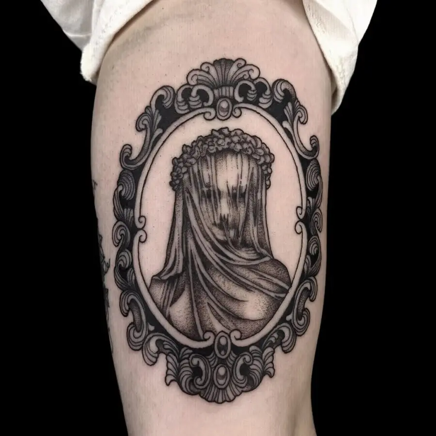 Elegant tattoo reminiscent of classical sculpture influences