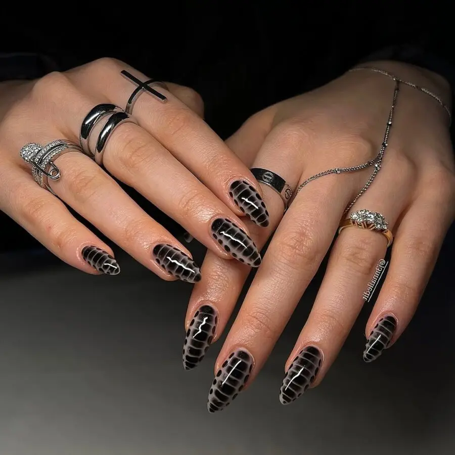 Stylish animal print nails in black and white