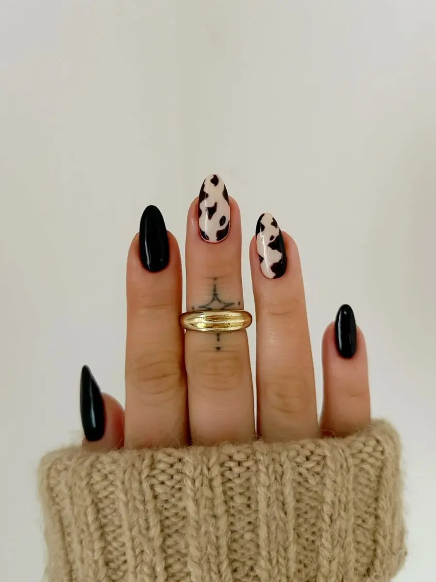 Chic animal print nails for bold style