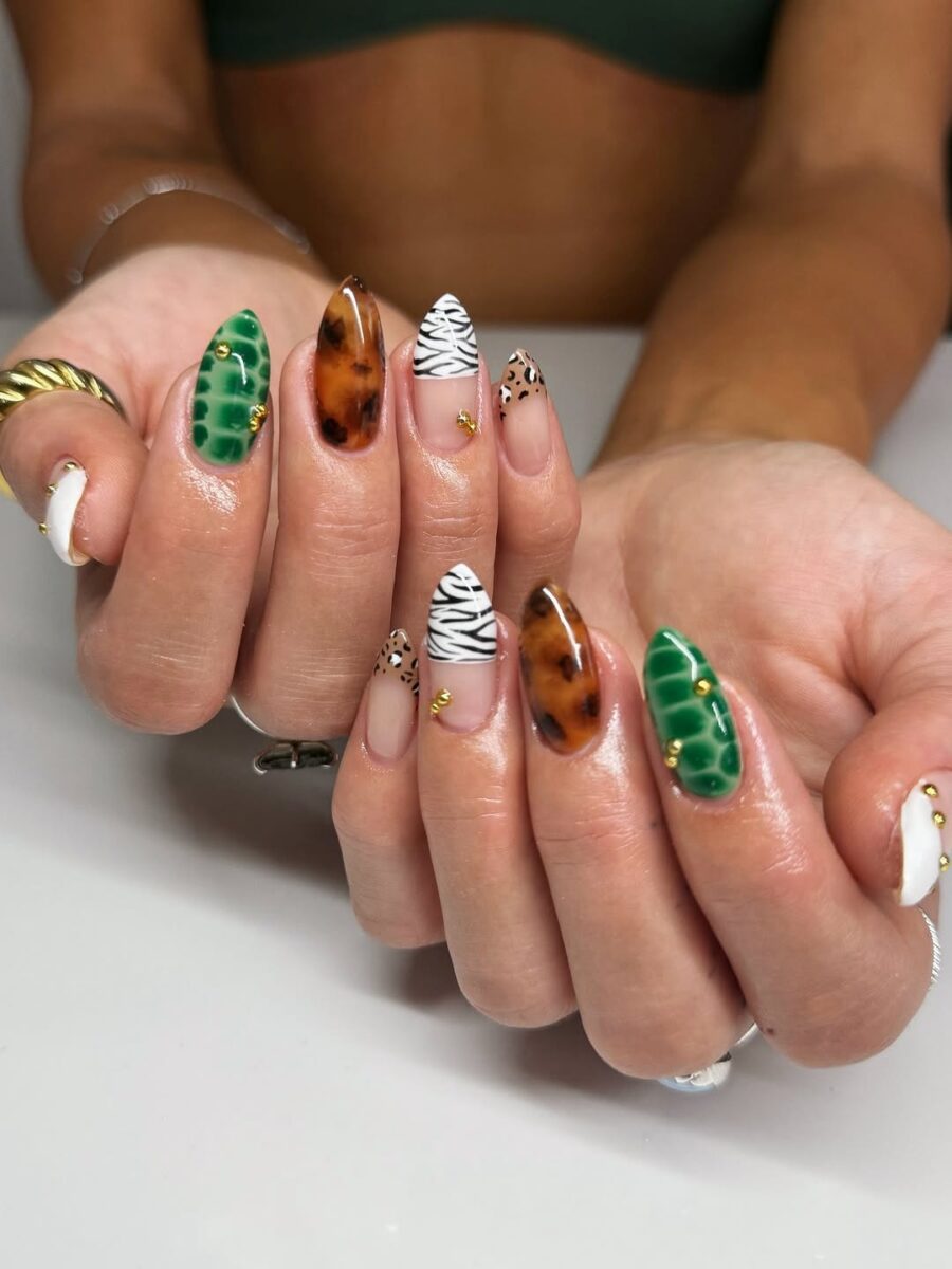 Fierce and Trendy Animal Print Nail Designs