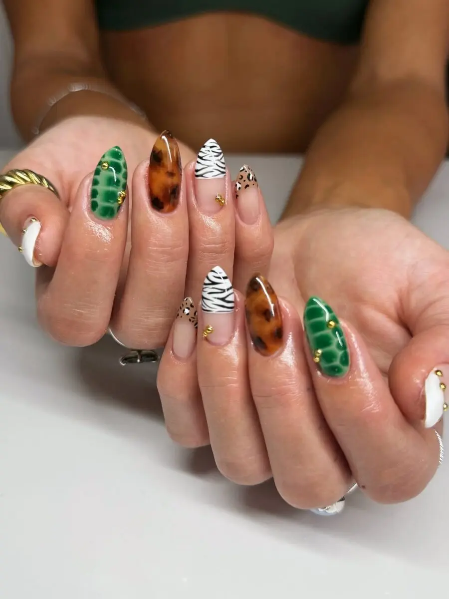 Fierce and Trendy Animal Print Nail Designs