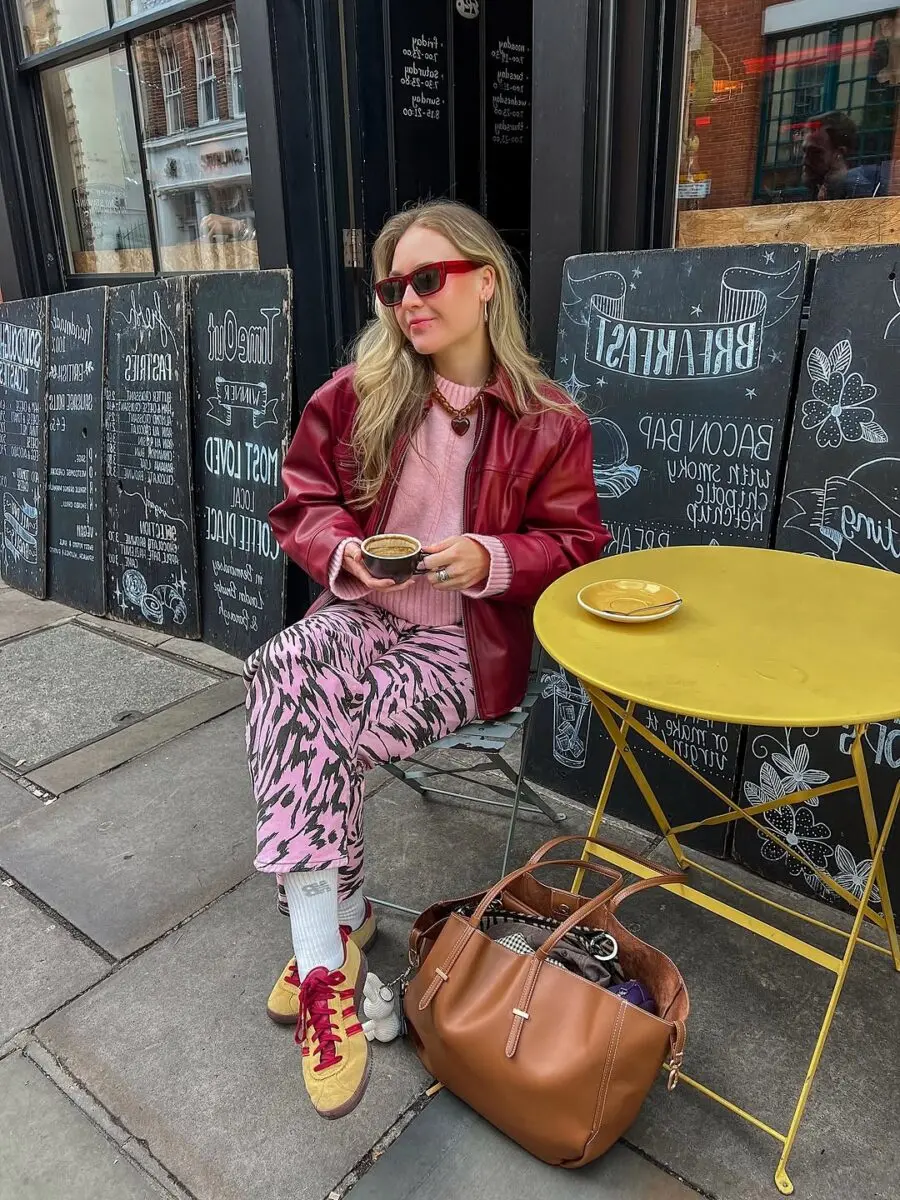 Chic Animal Print Ensemble for Everyday Wear