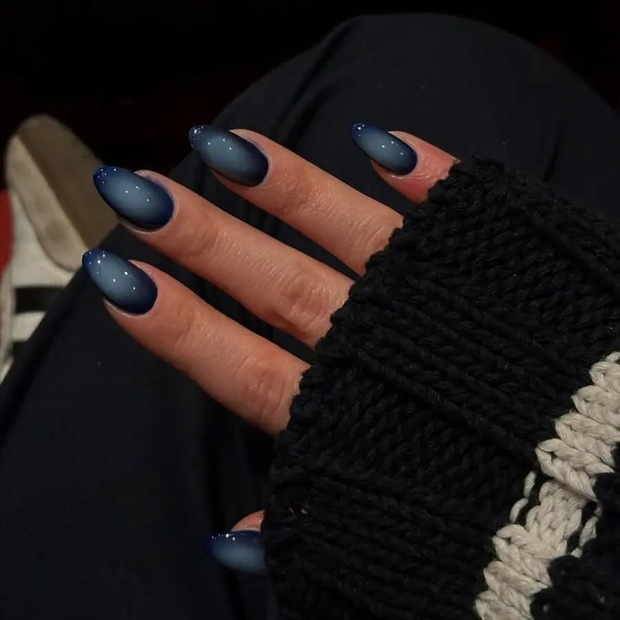 Stunning Aura Nails with a Navy Ombre Effect