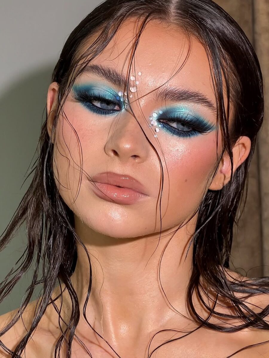 Vibrant Aqua and Sparkle Beach Makeup Look