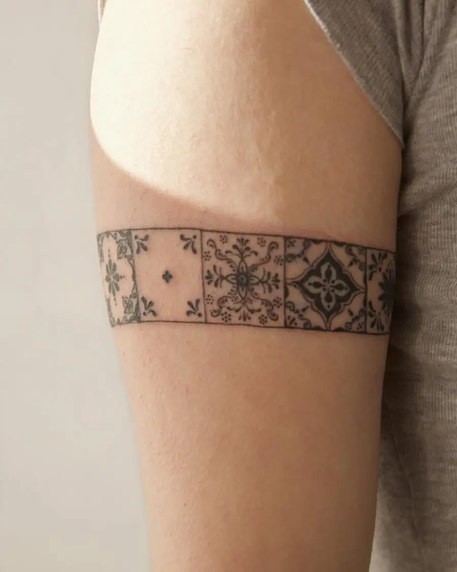 Exquisite black ink Mexican tattoo band design