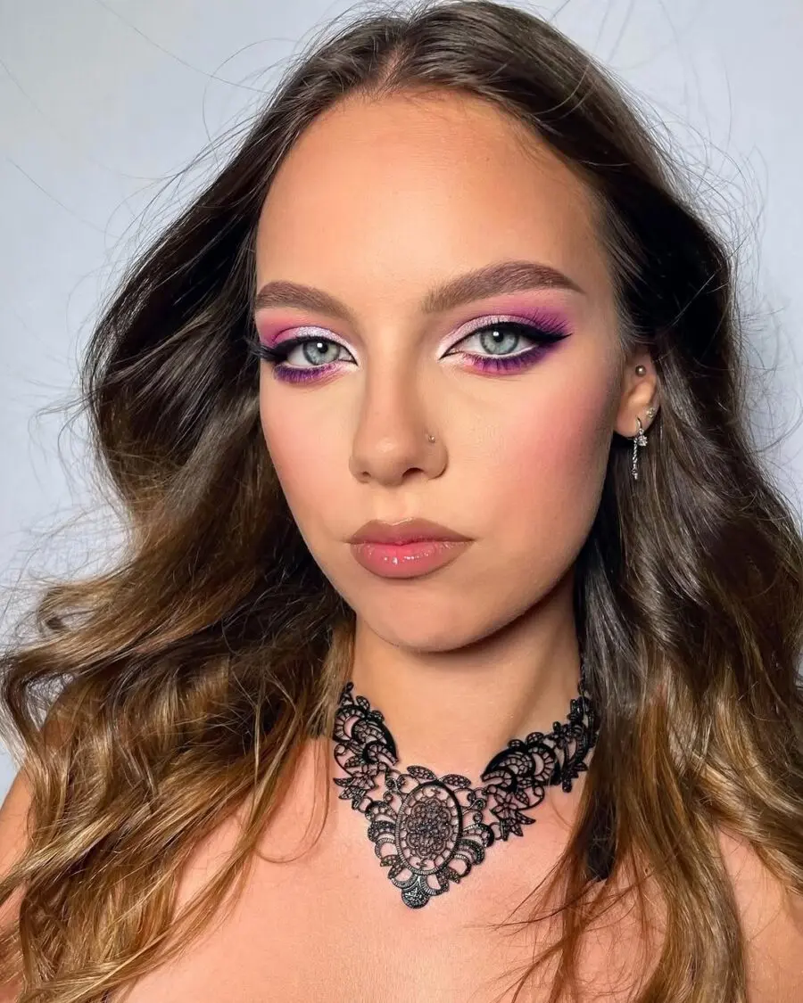 Captivating purple smokey eye for blue eyes
