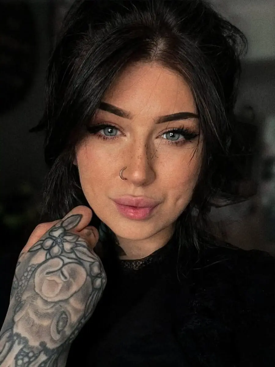 Enchanting Eye Makeup for Blue Eyes