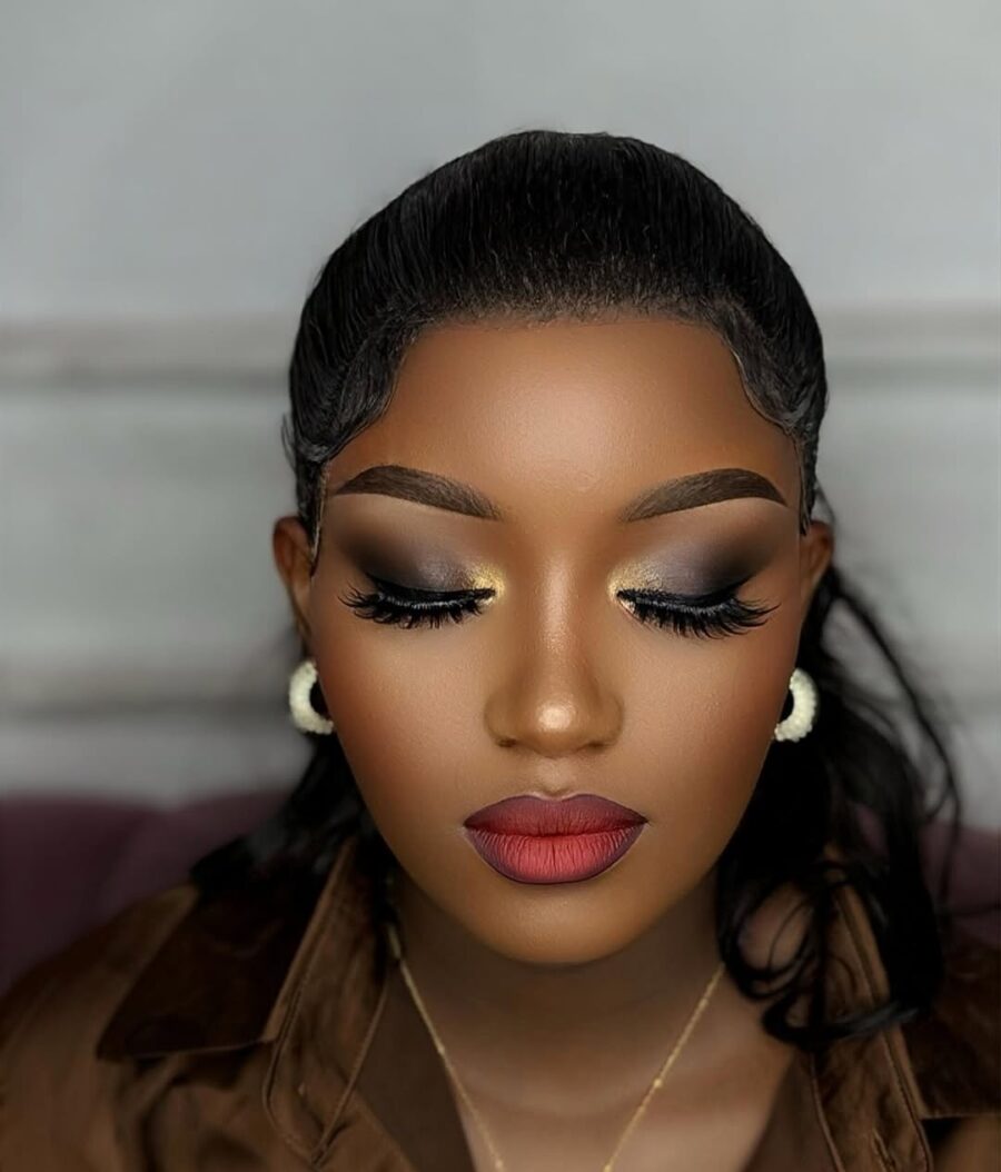 Bold Lips and Smoky Eyes Stunning Makeup