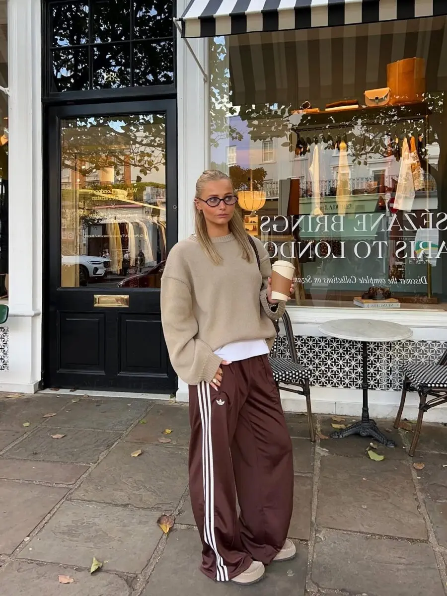 Chic Casual Style with Brown Pants
