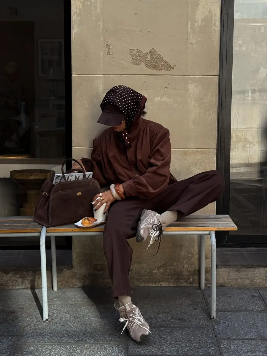Stylish brown outfit for casual outings