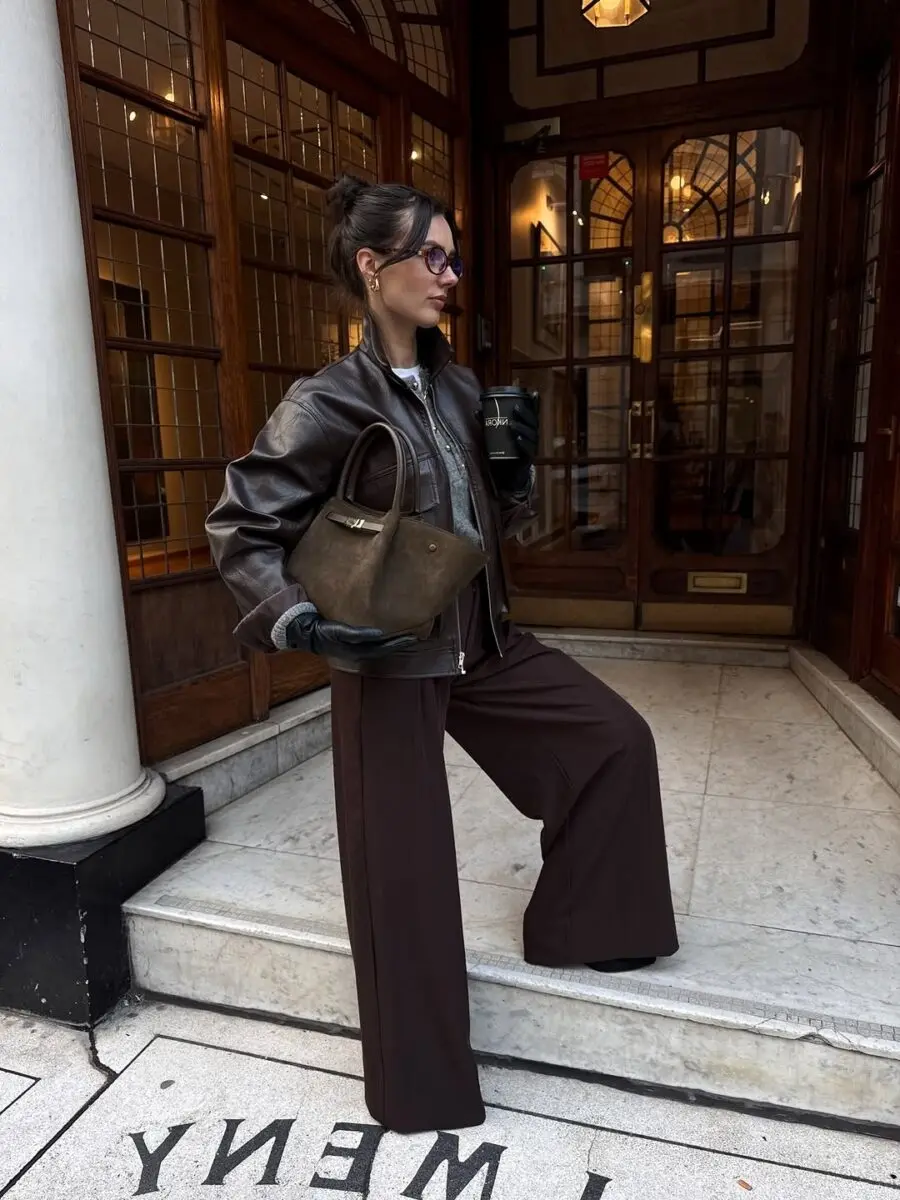 Chic Brown Pants Casual Street Style Look