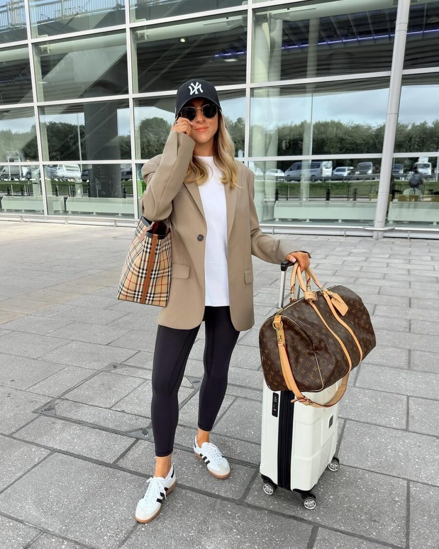 Chic and relaxed travel-ready hairstyle inspiration