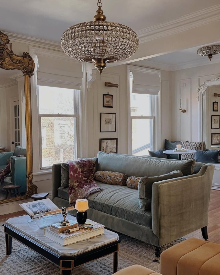 Elegant and inviting living room design inspiration