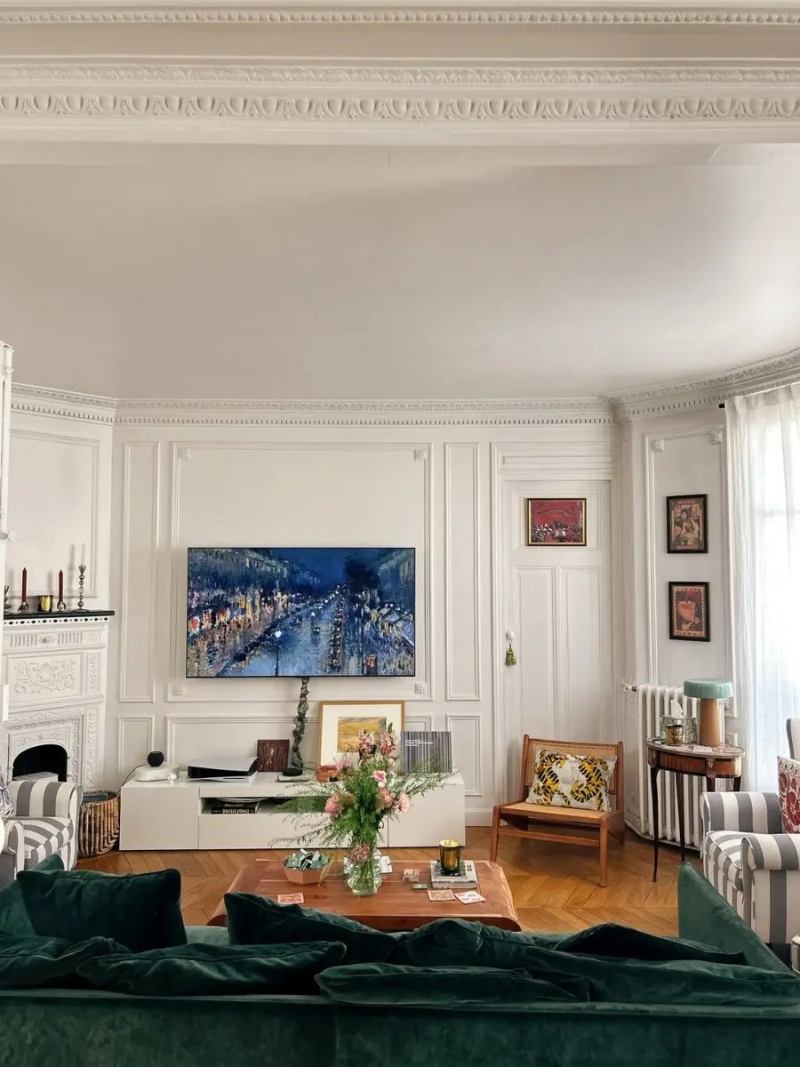 Stylish living room with luxurious green accents