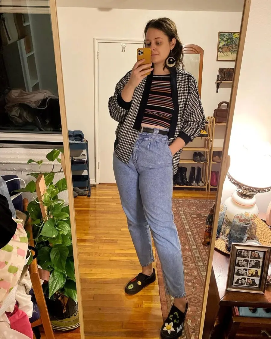 Fashion Meets Fun in Stand-Up Comedy Style