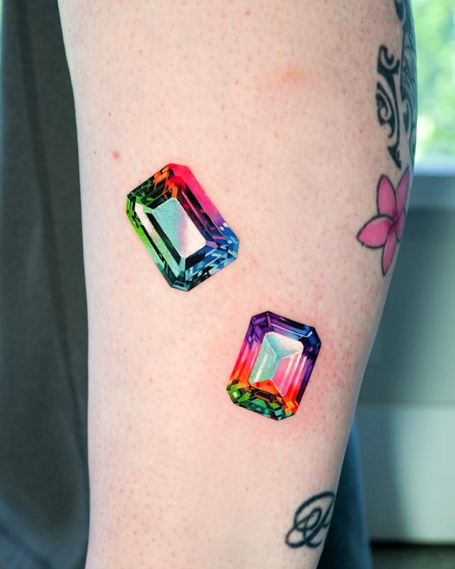 Vibrant gemstone tattoos that dazzle and shine