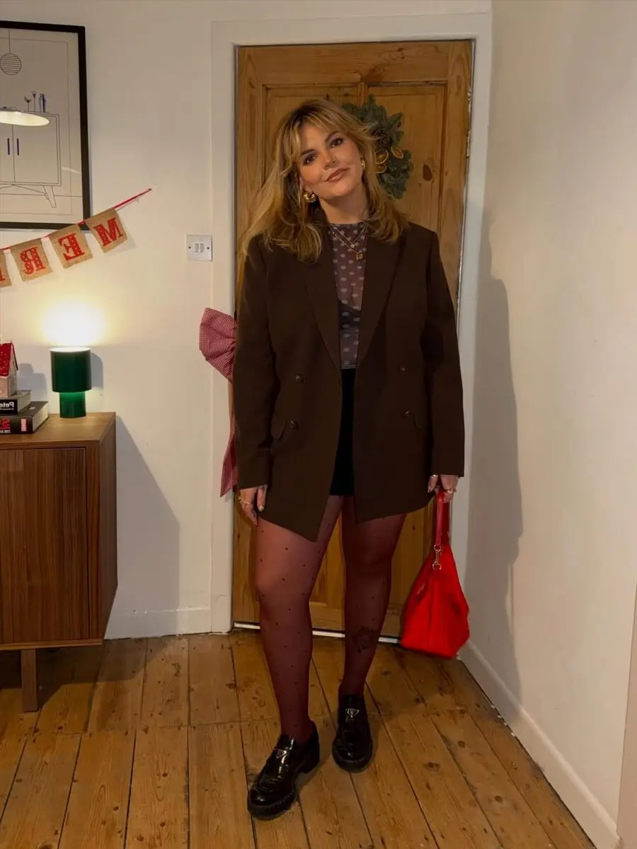 Chic and Bold Outfit Perfect for Comedy Nights
