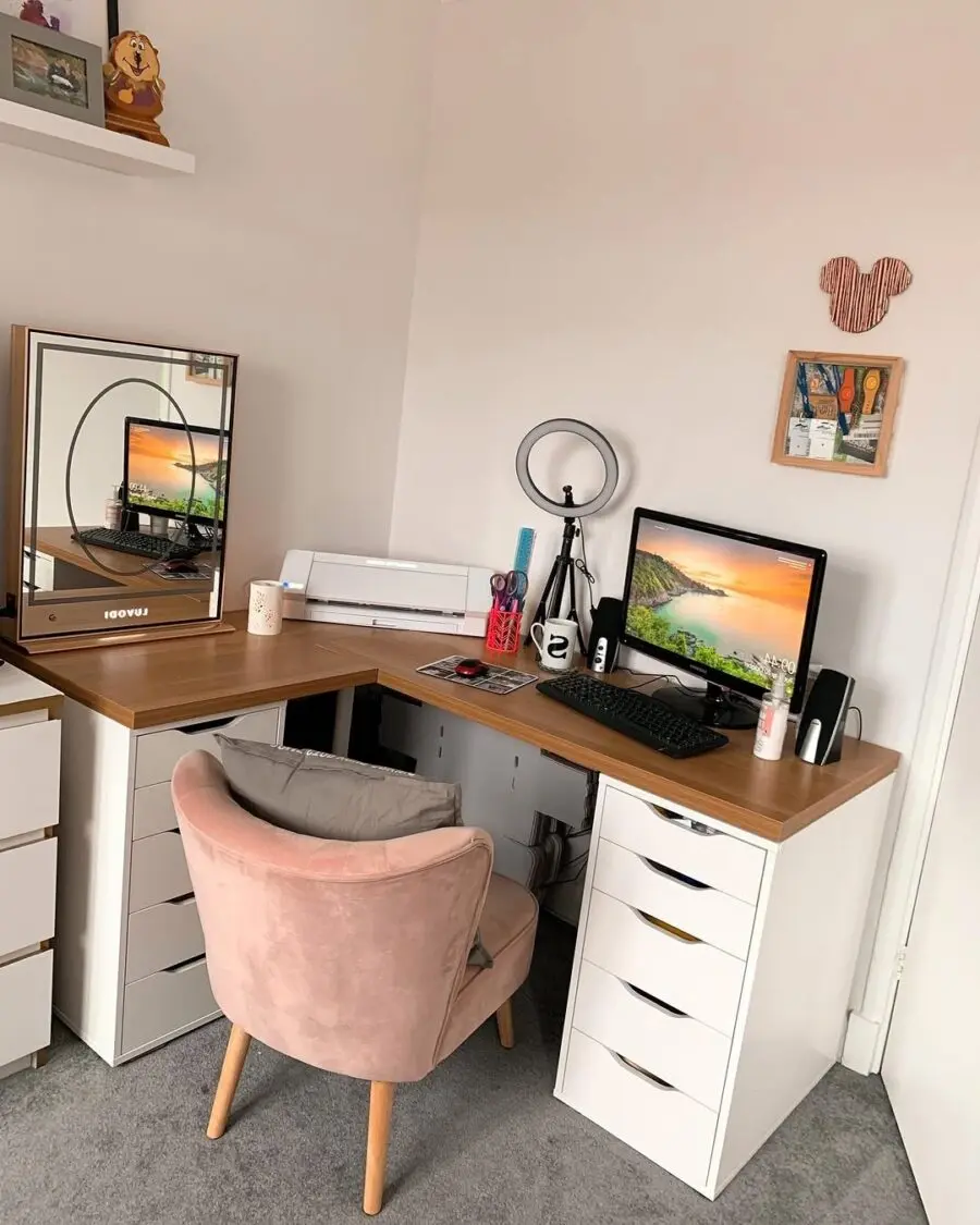 Chic corner desk with modern aesthetics and functionality