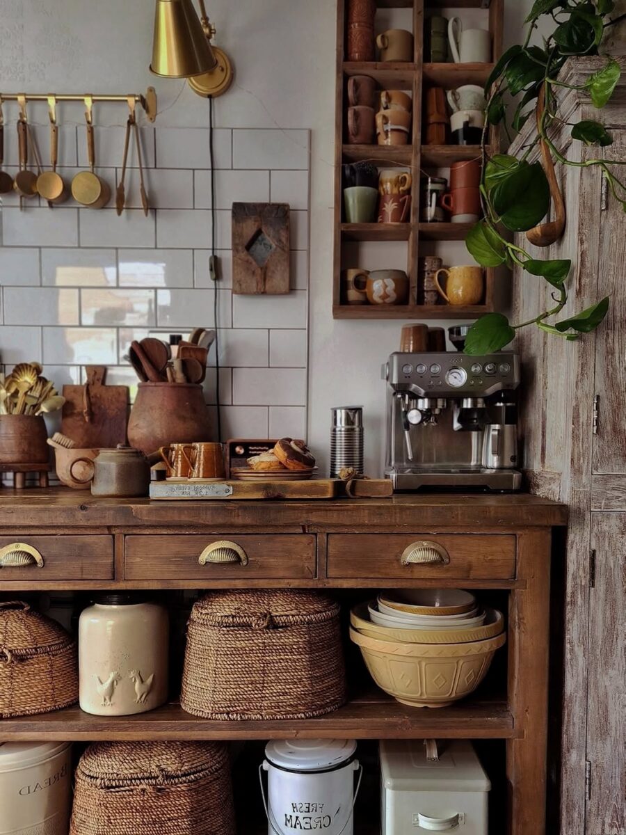 Charming cottage kitchen with rustic warmth
