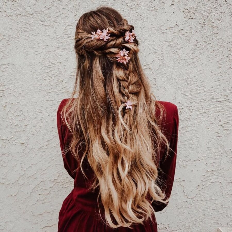 Romantic floral braid for concert vibes