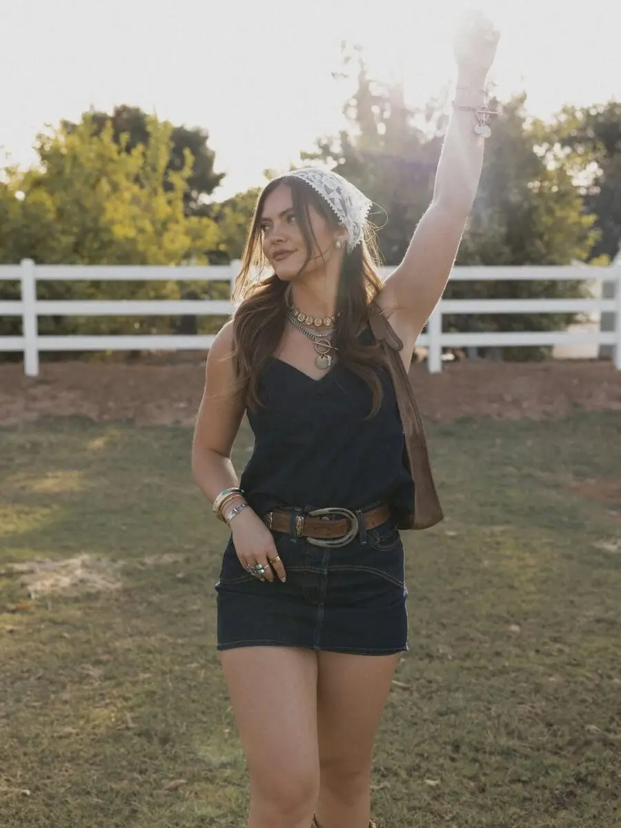 Boho Loose Waves for Country Concerts