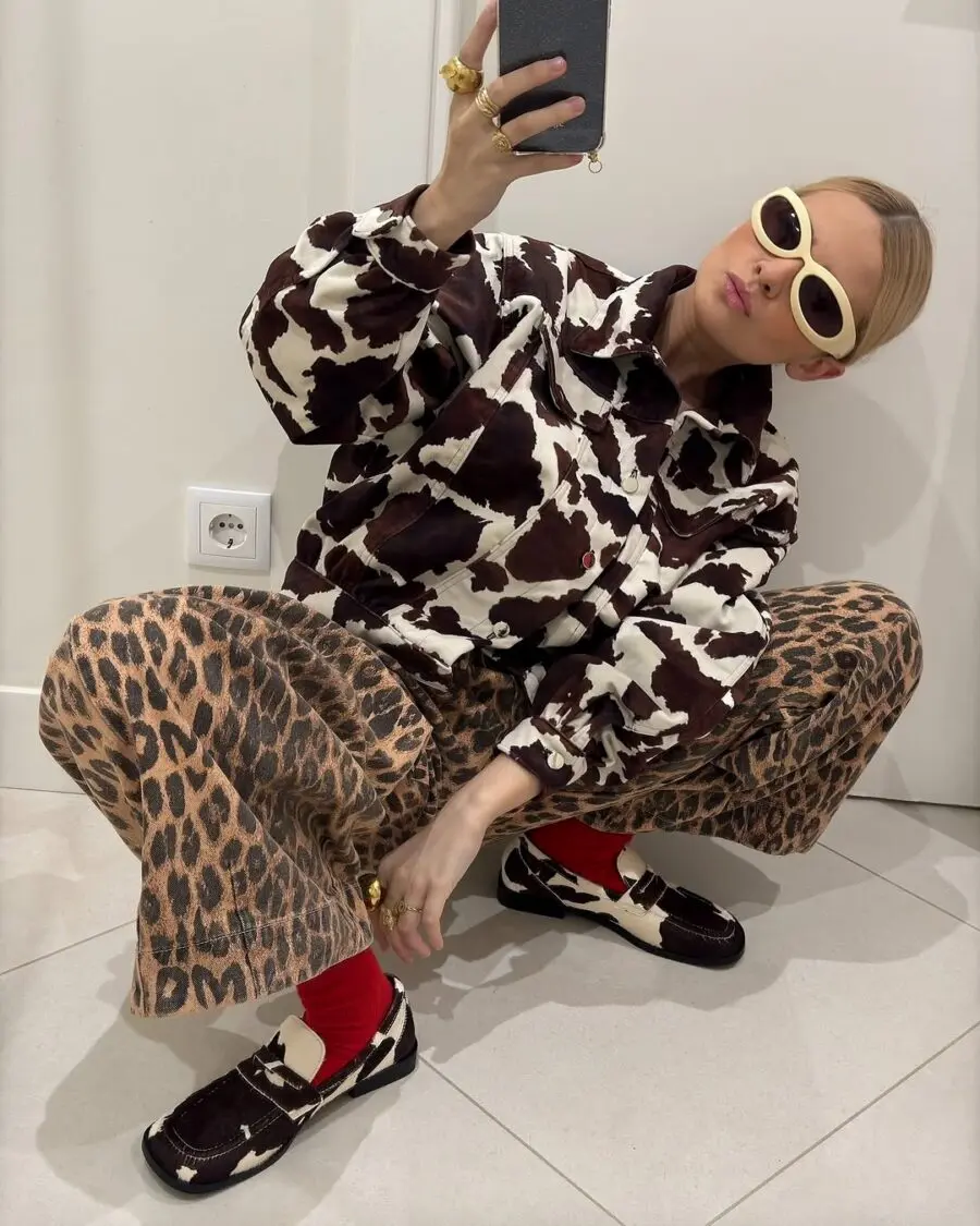 Trendy Animal Print Outfit for Fashion Enthusiasts