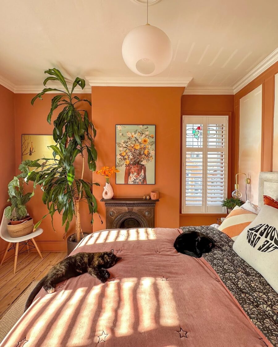 Charming Floral Accents in a Cozy Bedroom