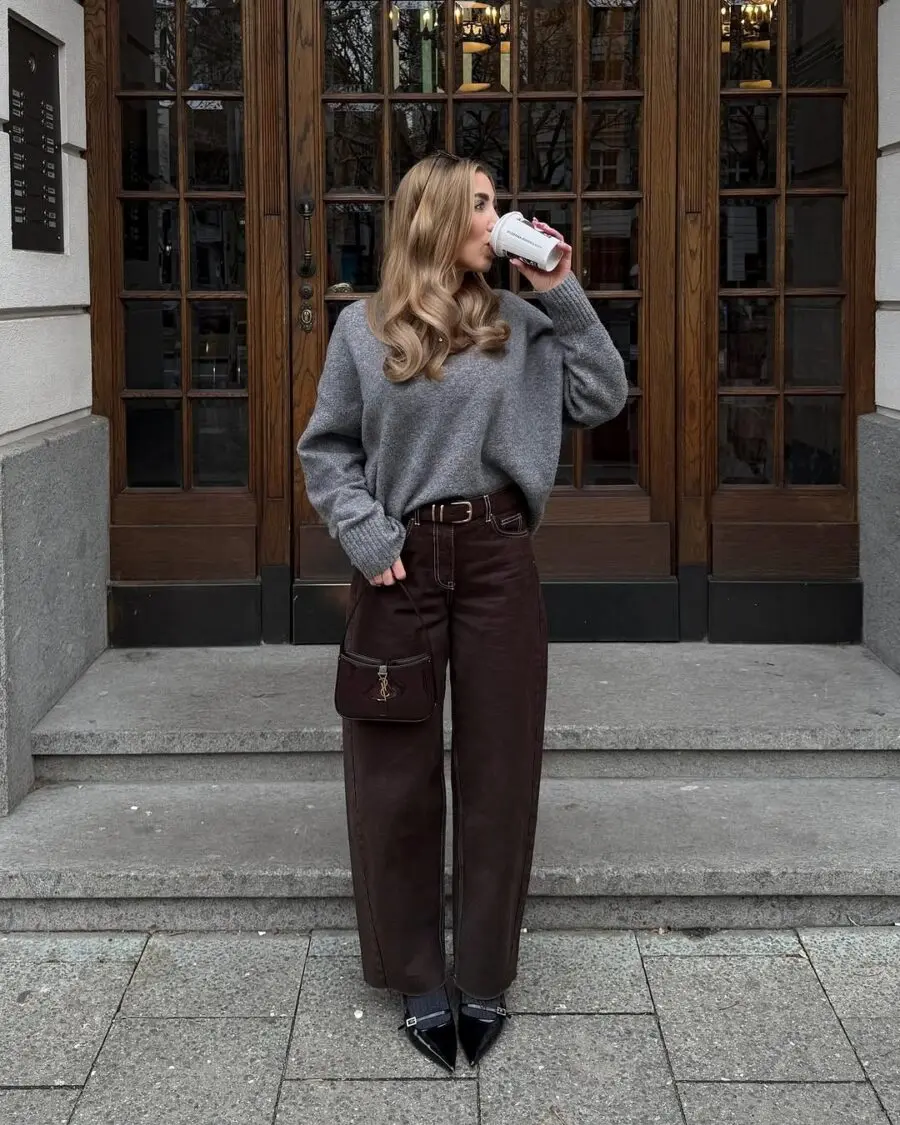 Chic Casual Brown Pants Outfit for Fall