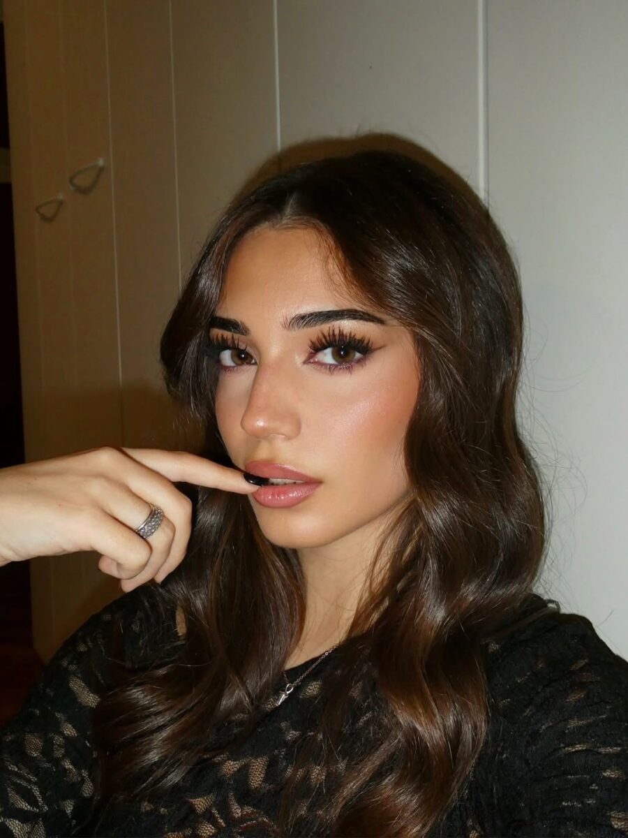 Glamorous date night makeup with subtle elegance