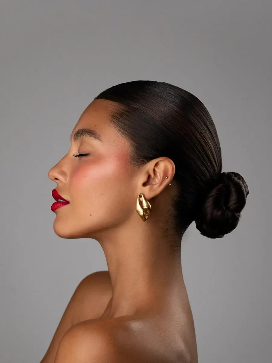 Elegant glam with bold red lips