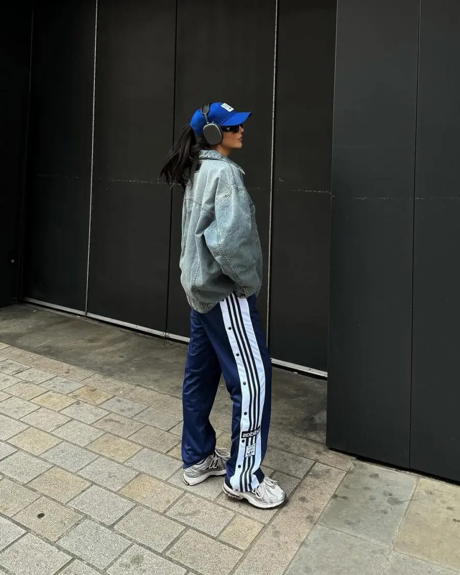 Sporty denim jacket style with casual vibes