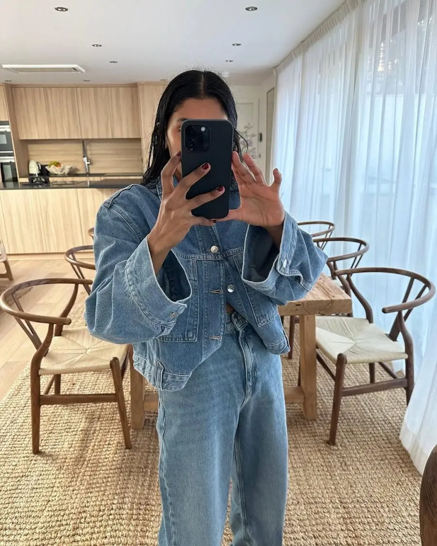 Chic denim jacket look for any occasion