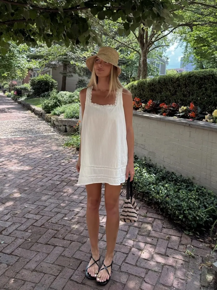 Chic and Casual Summer Mini Dress Vibes