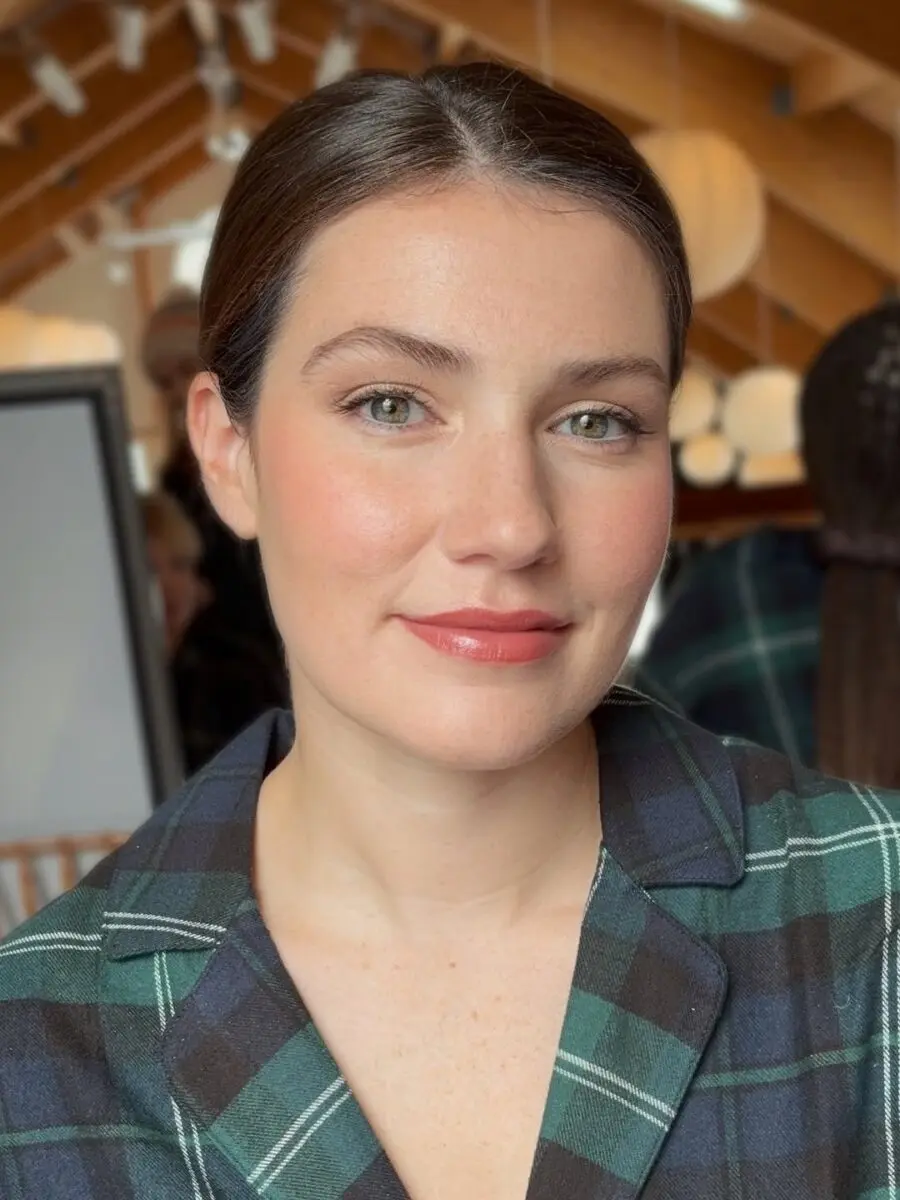 Effortless makeup for a polished work look