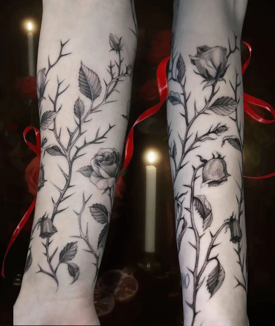 Elegant depictions of dead flowers in ink