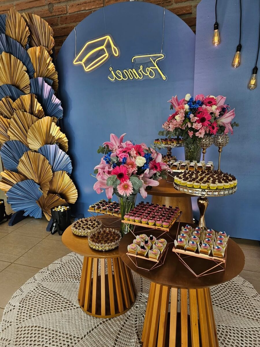 Charming graduation party decor with vibrant colors