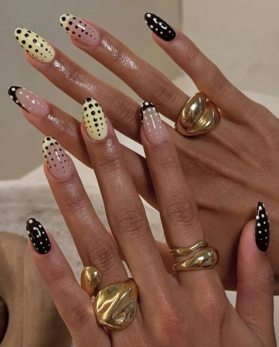 Chic black and white spotted nail design