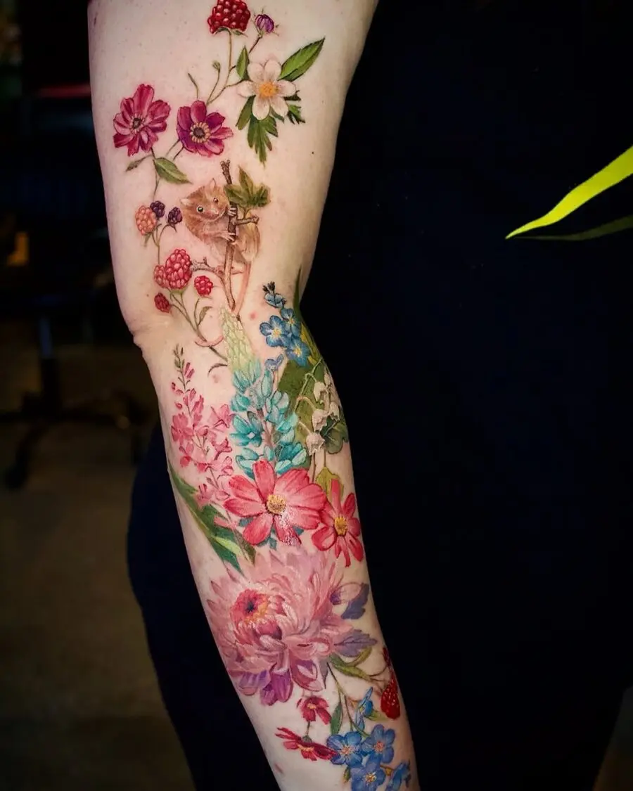 Vibrant Zinnia Blossoms for Bold Expression
