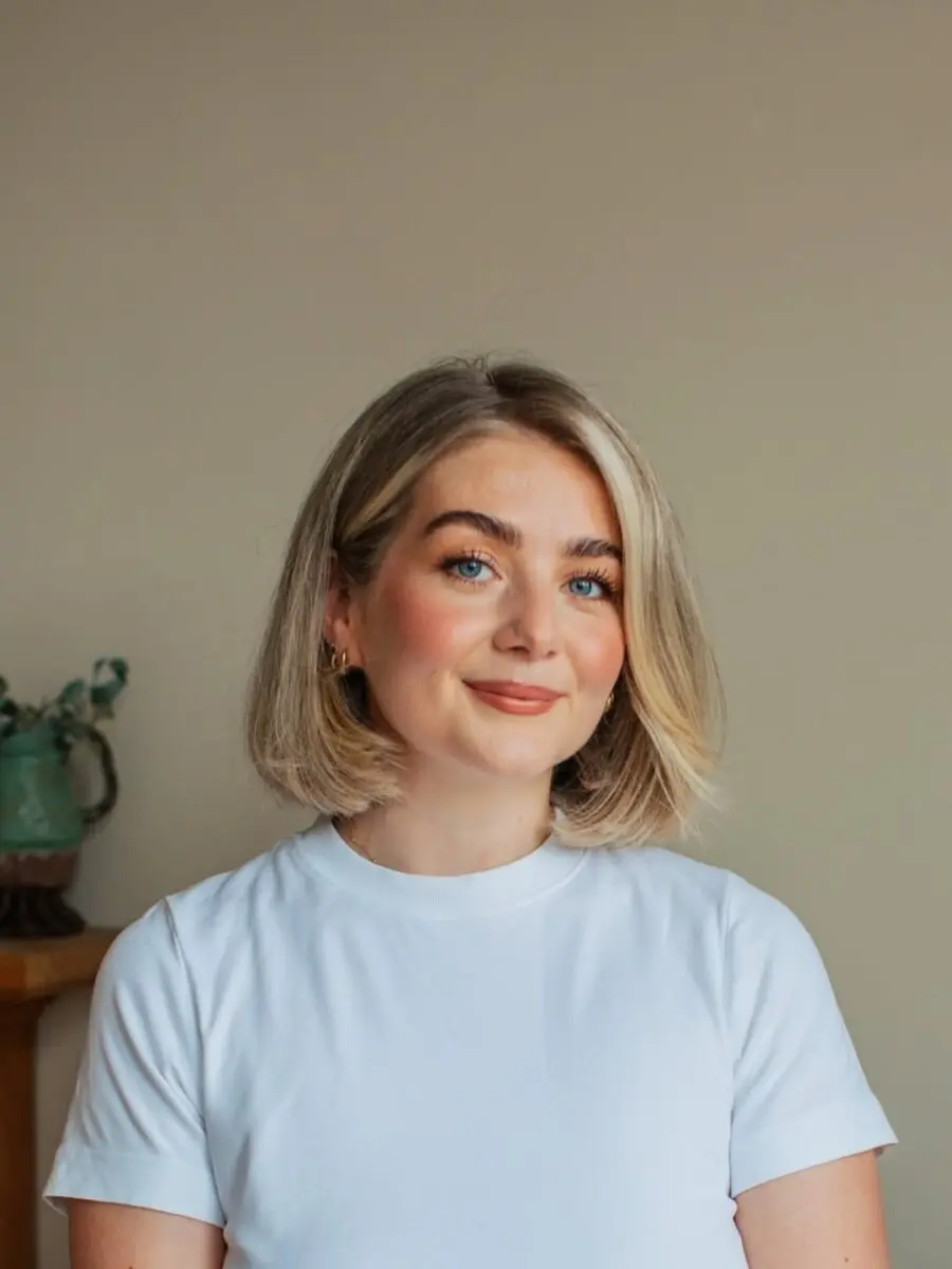 Effortlessly chic work makeup for any professional