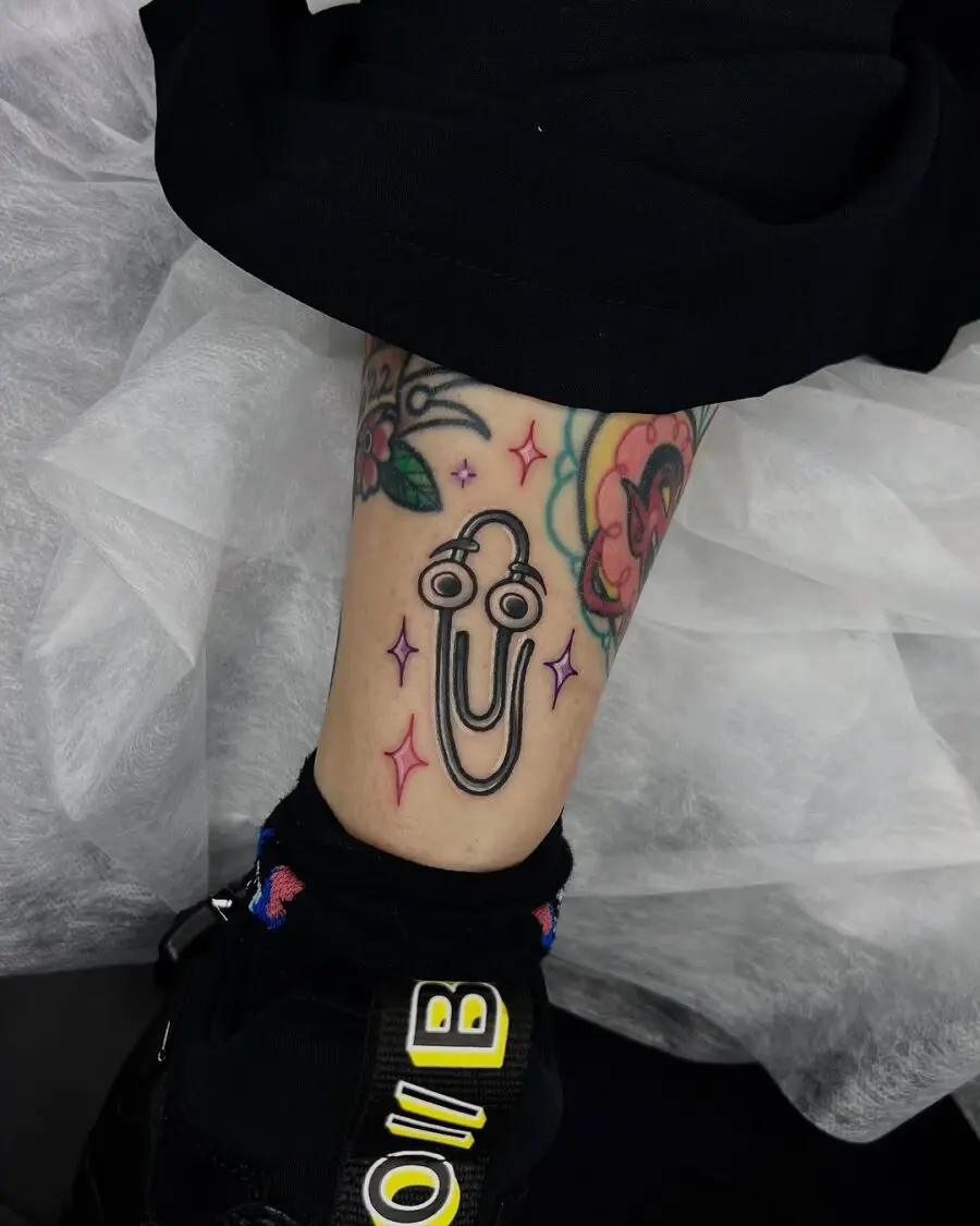 A whimsical tribute to the paperclip icon