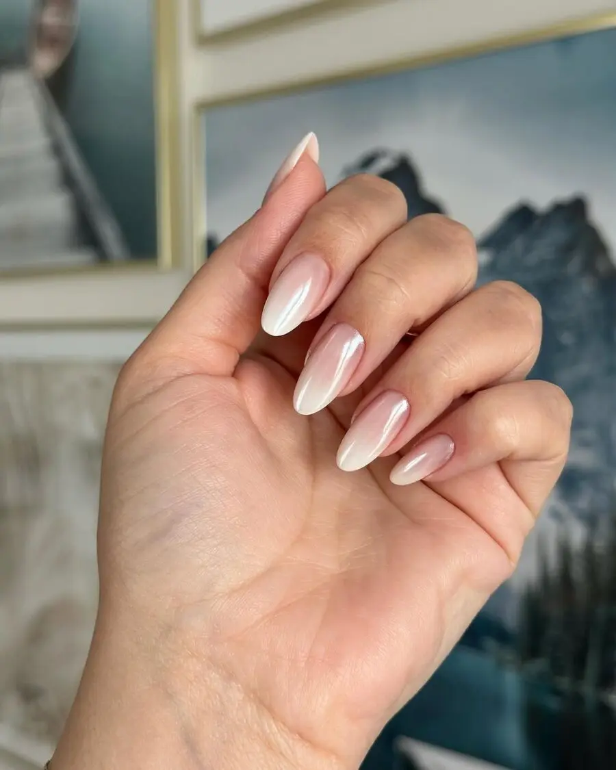 Sleek glazed donut nails for a chic look