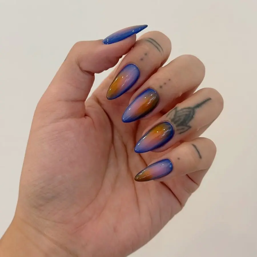 Stylish gradient aura nail art inspiration
