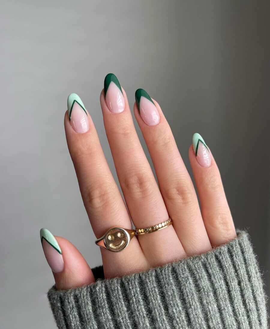 Chic mint and dark green French tips