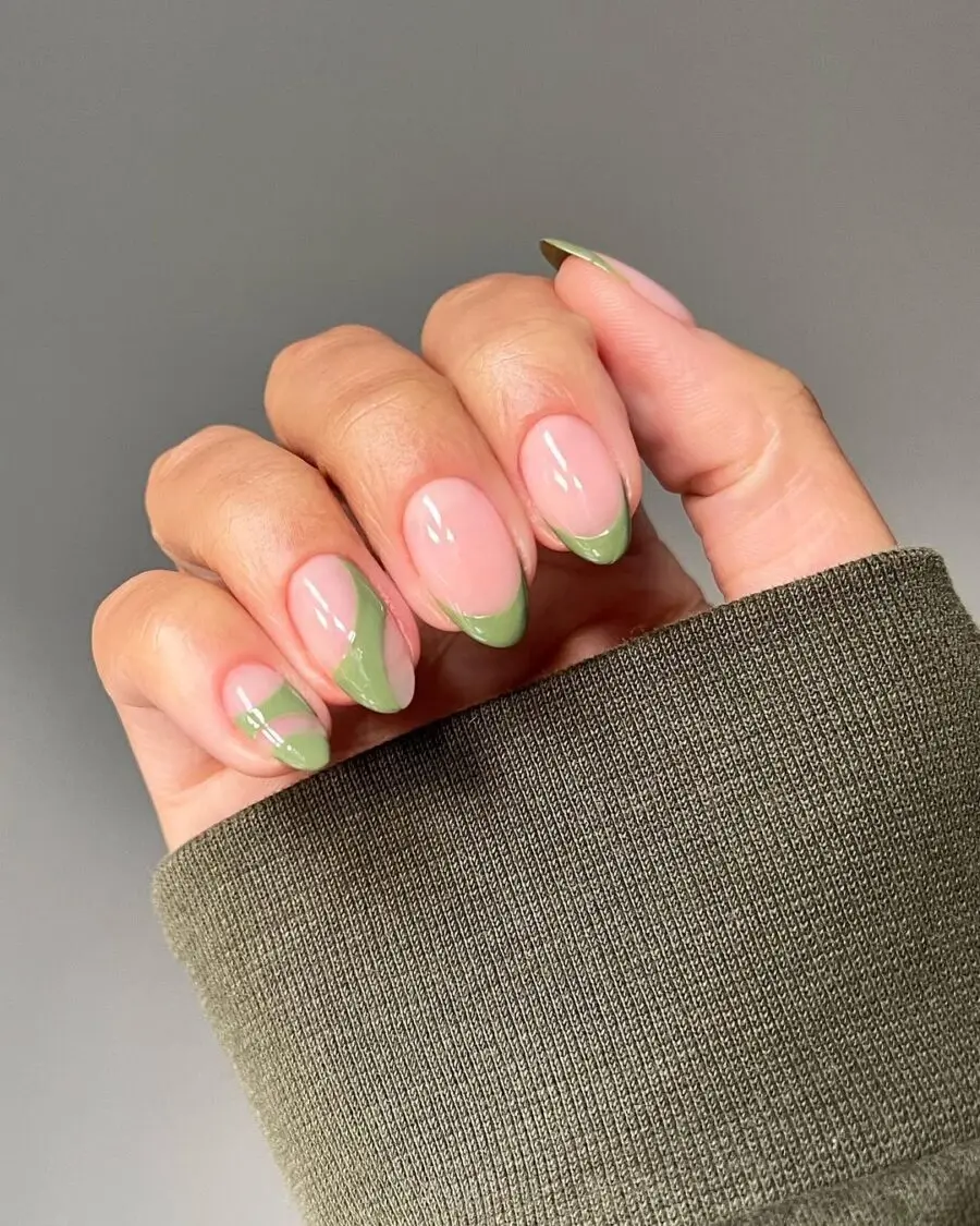 Chic green French tips for a refreshing look