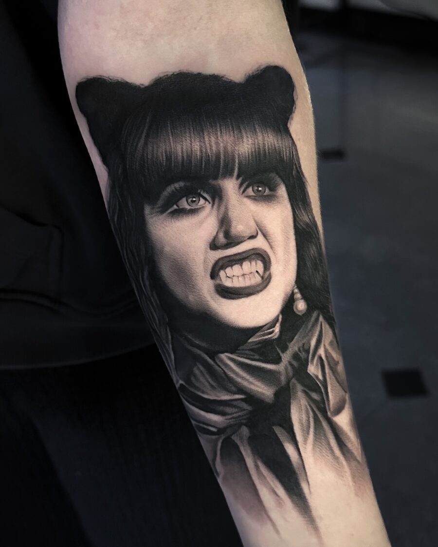 Striking portrait with fierce expression and detail