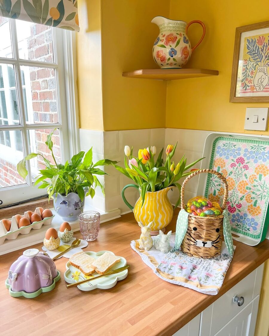 Charming lemon-themed kitchen corner decor