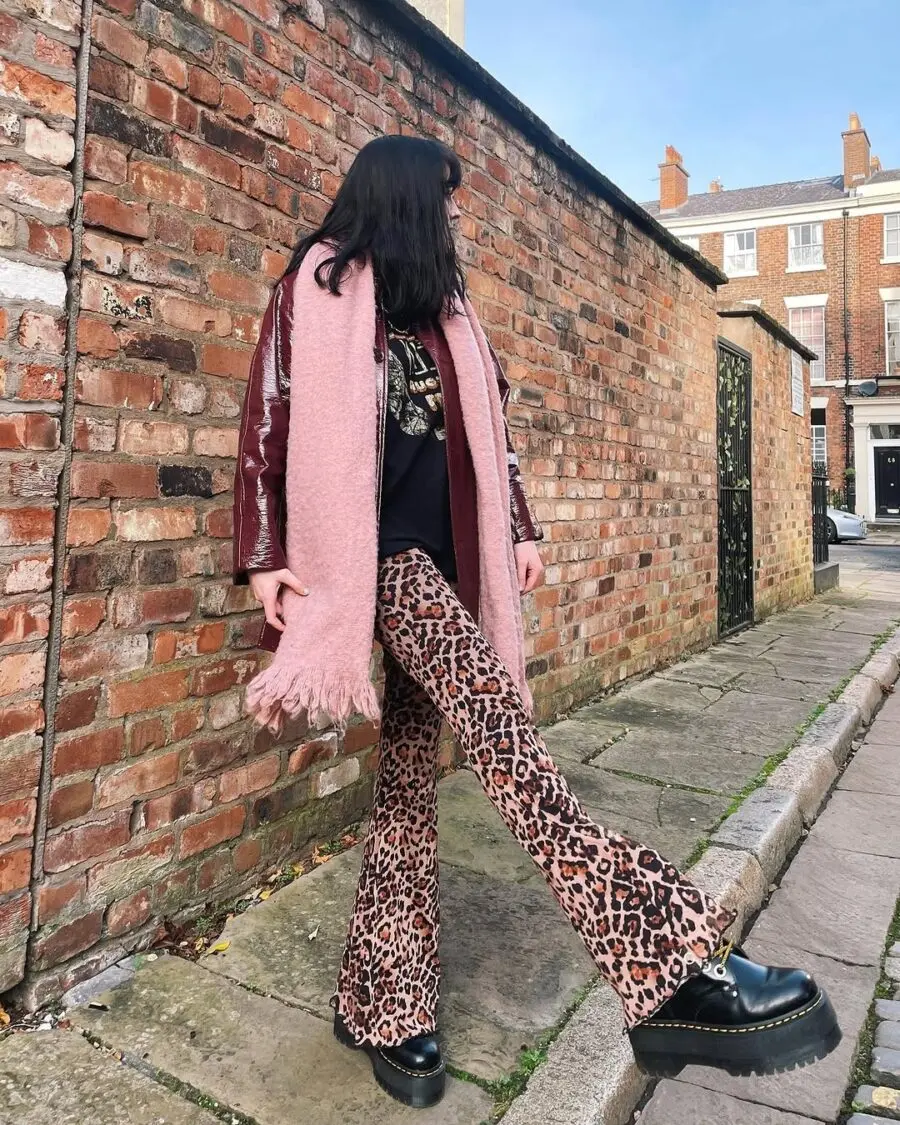 Chic leopard print outfit for stylish days