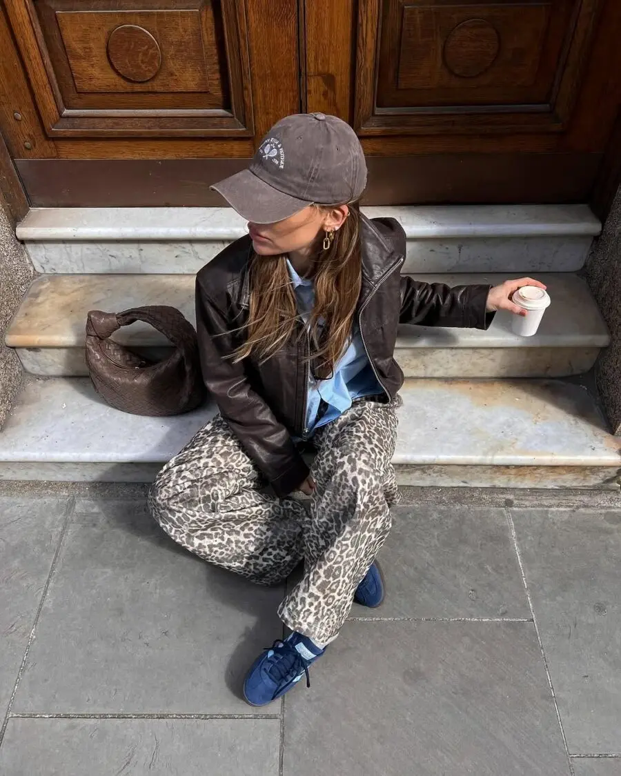 Chic casual animal print look for any outing