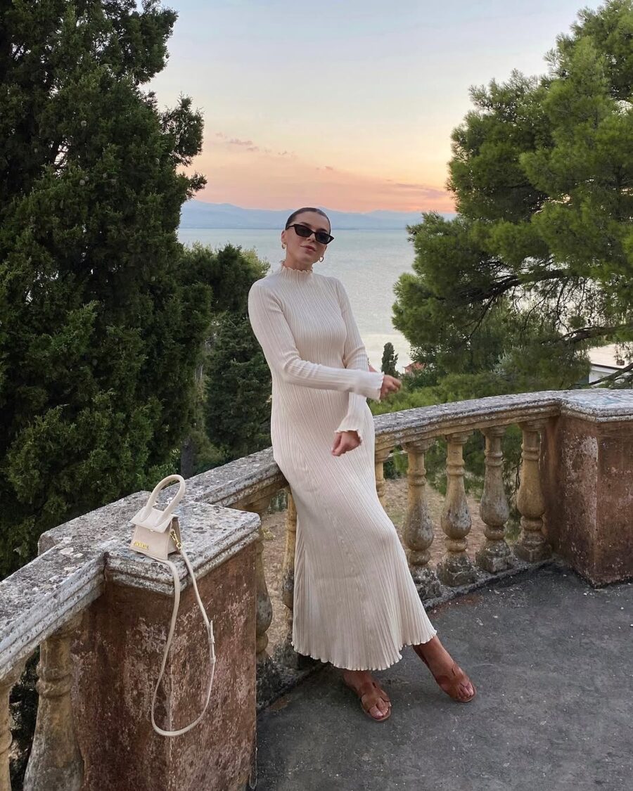 Elegant Long Dress Perfect for Sunset Events