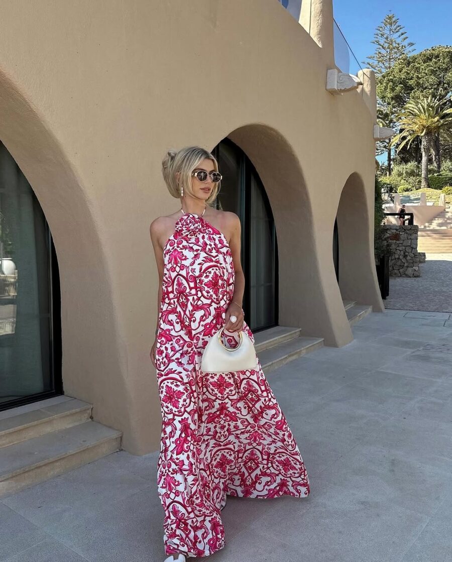 Chic Long Dress for Beachside Elegance